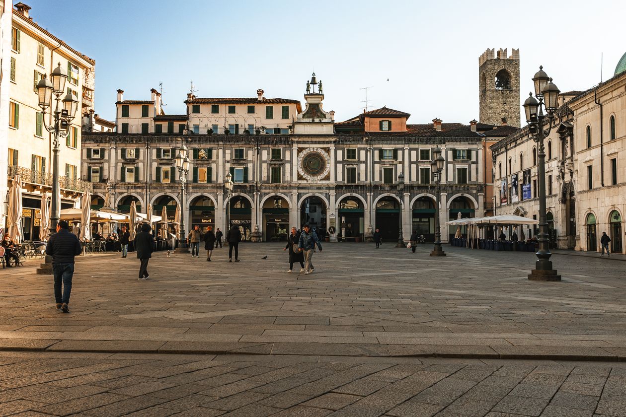 Incontri a Brescia: donne e uomini che cercano sesso senza storie